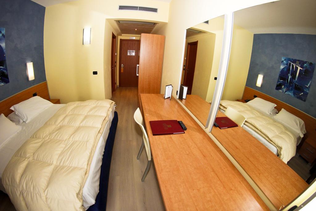 Best Western Hotel Class Lamezia Lamezia Terme Camera foto