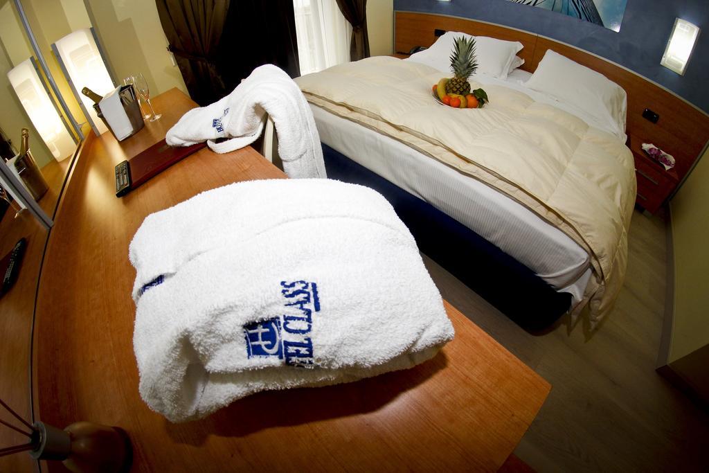 Best Western Hotel Class Lamezia Lamezia Terme Camera foto