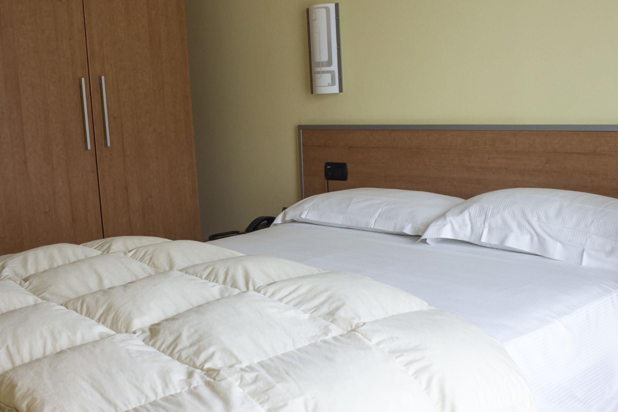 Best Western Hotel Class Lamezia Lamezia Terme Esterno foto
