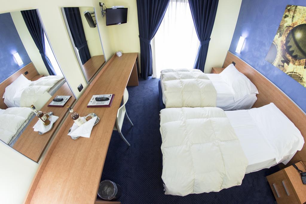 Best Western Hotel Class Lamezia Lamezia Terme Esterno foto