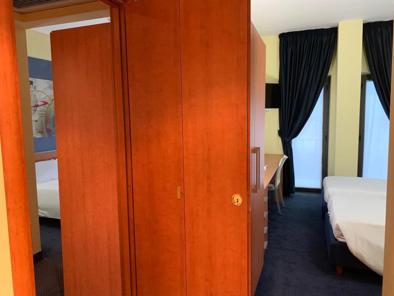 Best Western Hotel Class Lamezia Lamezia Terme Esterno foto