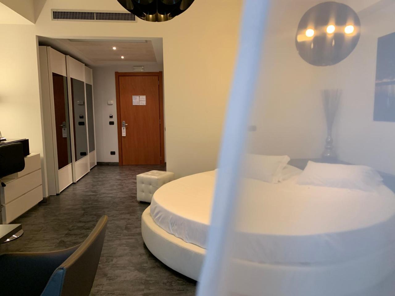 Best Western Hotel Class Lamezia Lamezia Terme Esterno foto